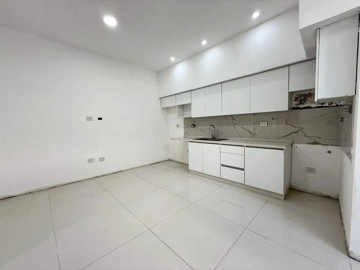 VENTA PH 3 AMB  REFACCIONADO EN LANUS OESTE 3