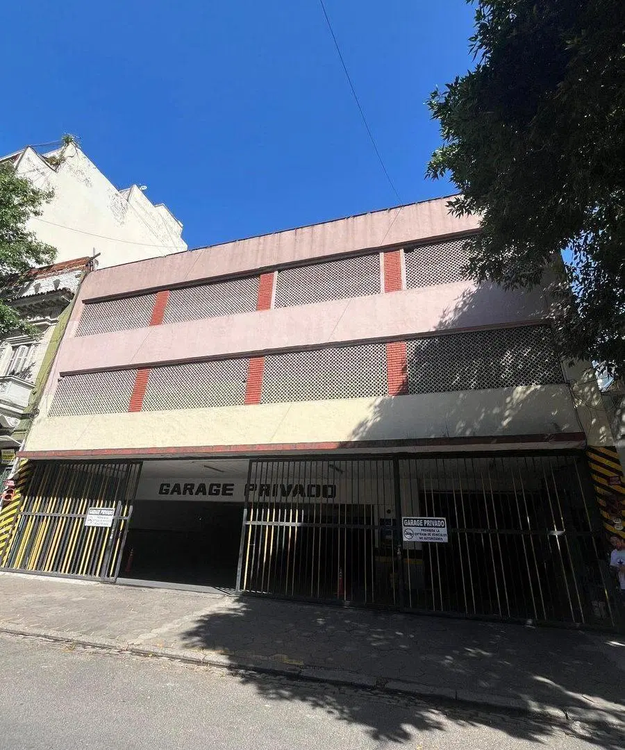 VENTA COCHERA FIJA CUBIERTA EN VILLA CRESPO 2