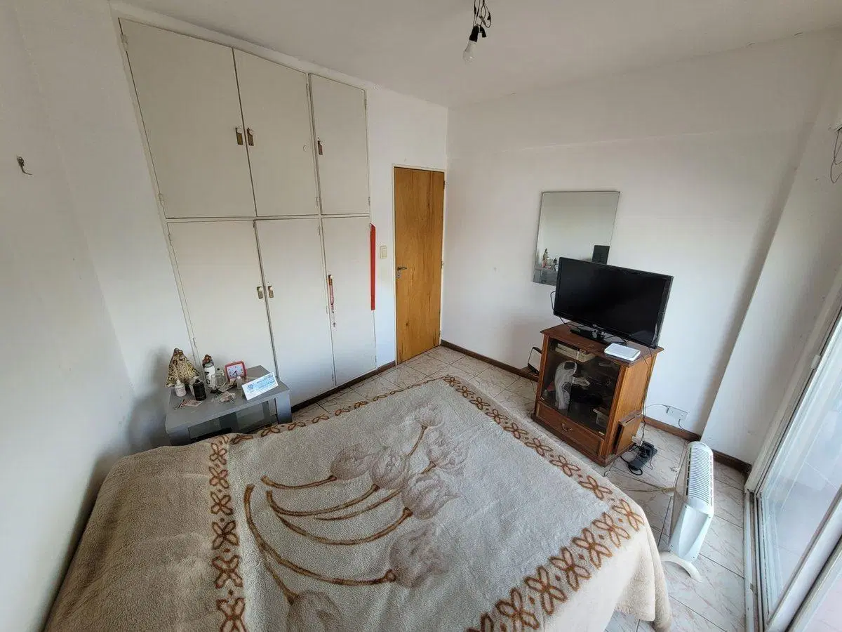 VENTA DPTO 3 AMBIENTES CON BALCON. BOEDO. 2