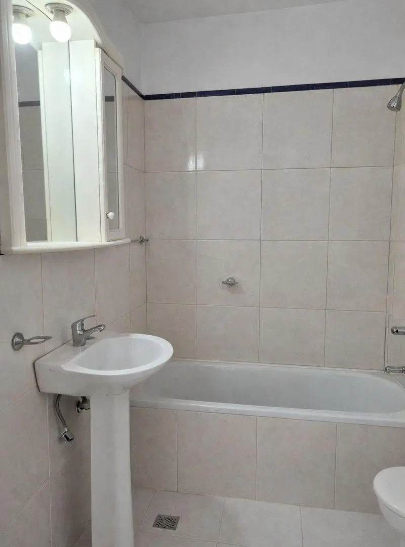 VENTA AMPLIO PH 2 AMB C/TERRAZA - VILLA LYNCH 5
