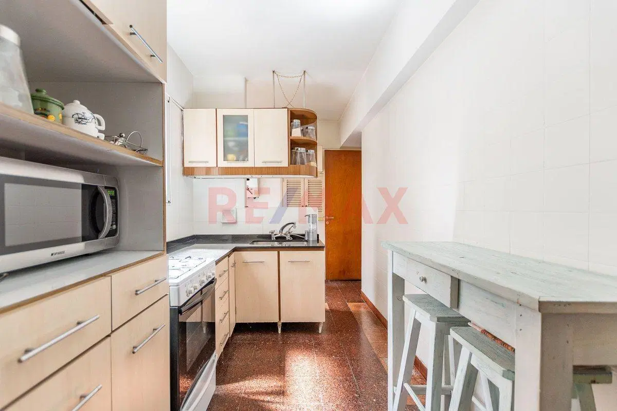 DEPTO 4 AMB VENTA CON BALCÓN EN VILLA GRAL MITRE 2