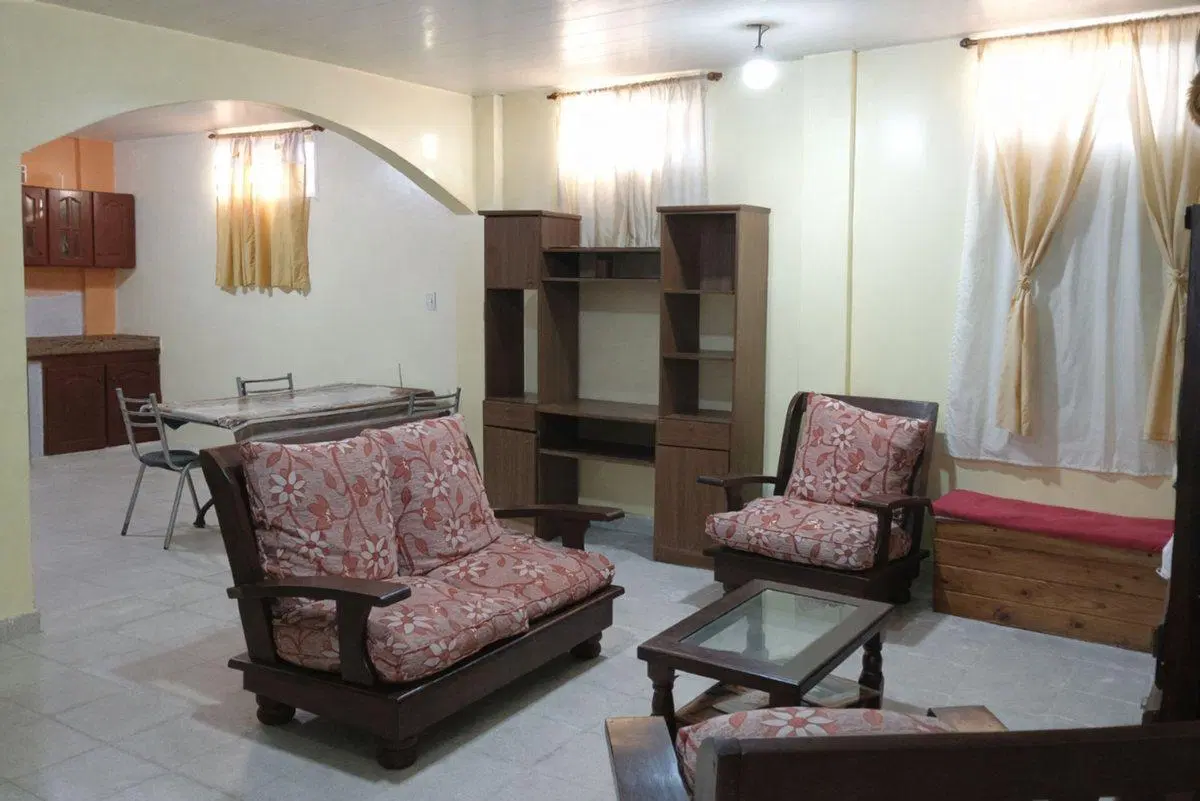 VENTA PH 4 AMBIENTES LOMAS DEL MIRADOR SIN EXPENSA 3