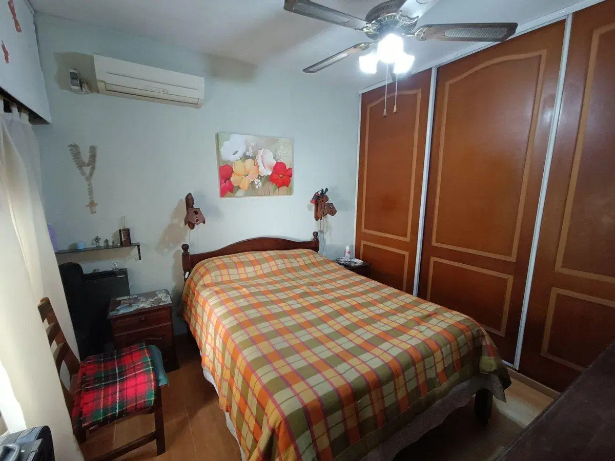 Venta Casa con terreno Bernal Wilde 3