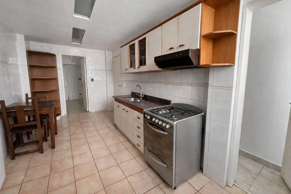 Venta piso 4 ambientes balcón Caballito APTO PROF 2