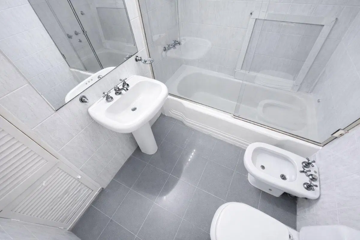 Venta piso 4 ambientes balcón Caballito APTO PROF 4