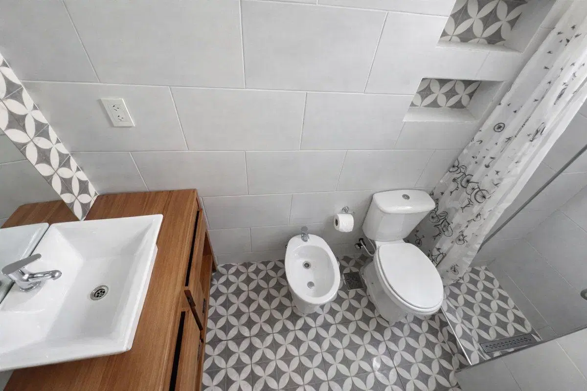 Venta piso 4 ambientes balcón Caballito APTO PROF 3