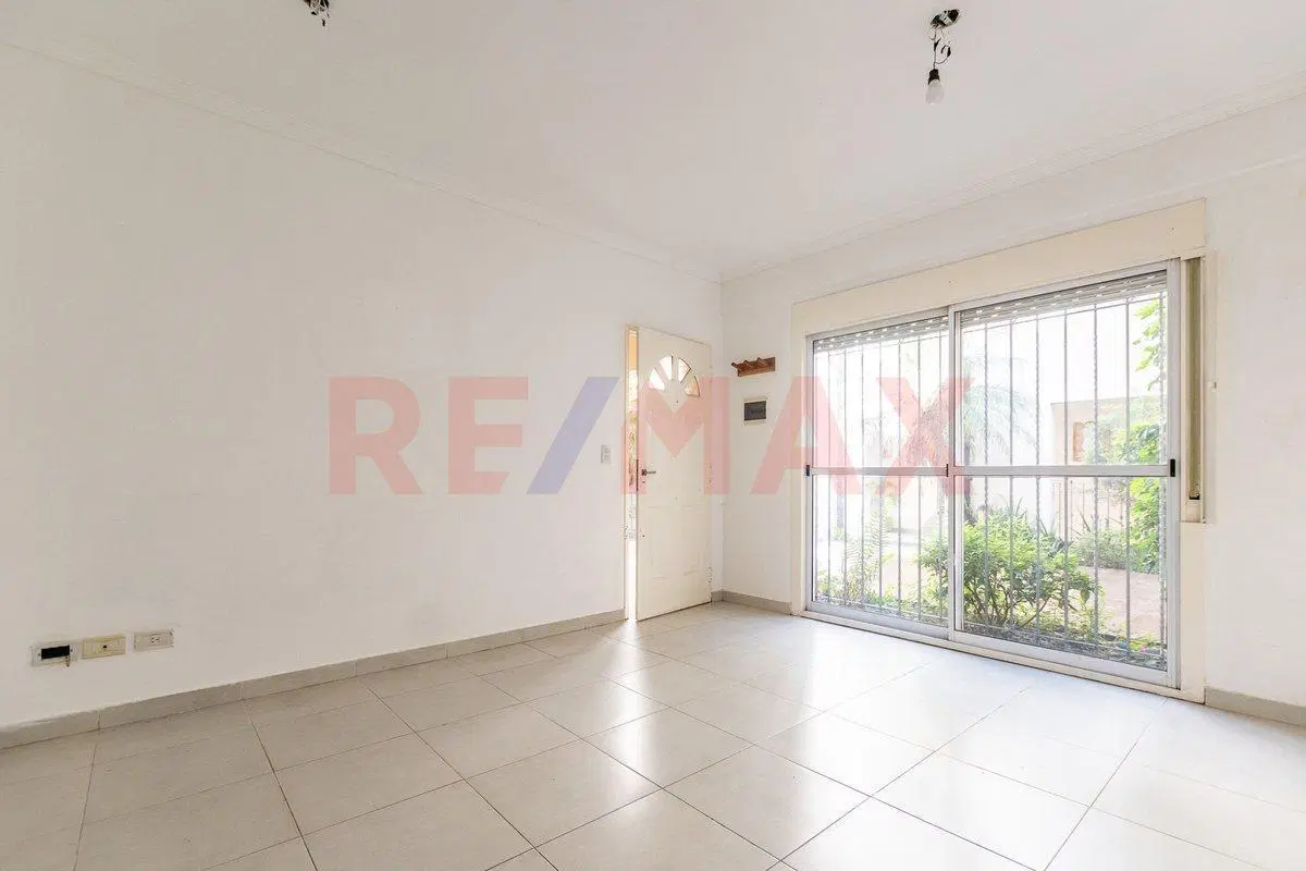 VENTA DPTO TIPO PH 2 AMB CON JARDIN Y PARRILLA 2