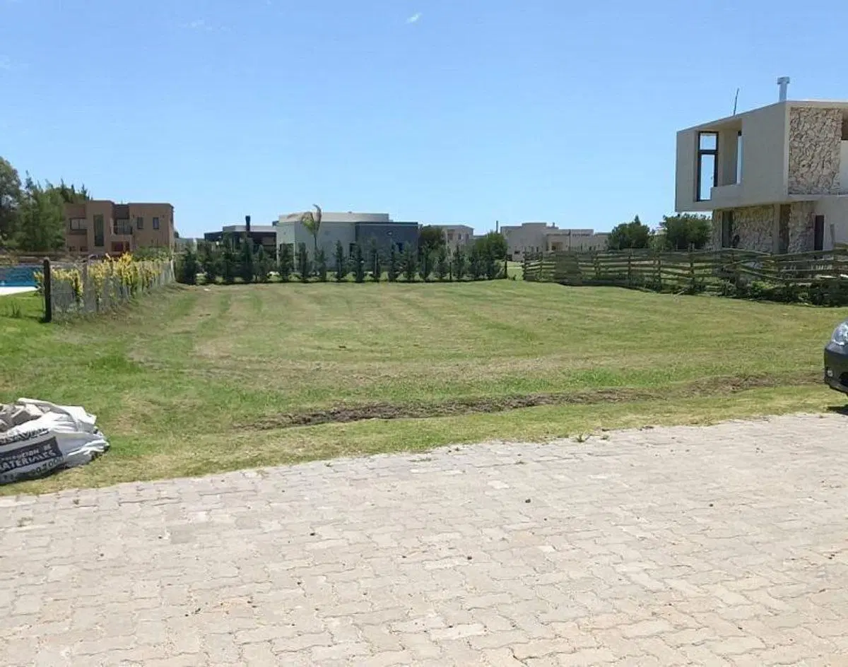 Lote en venta Canning 3