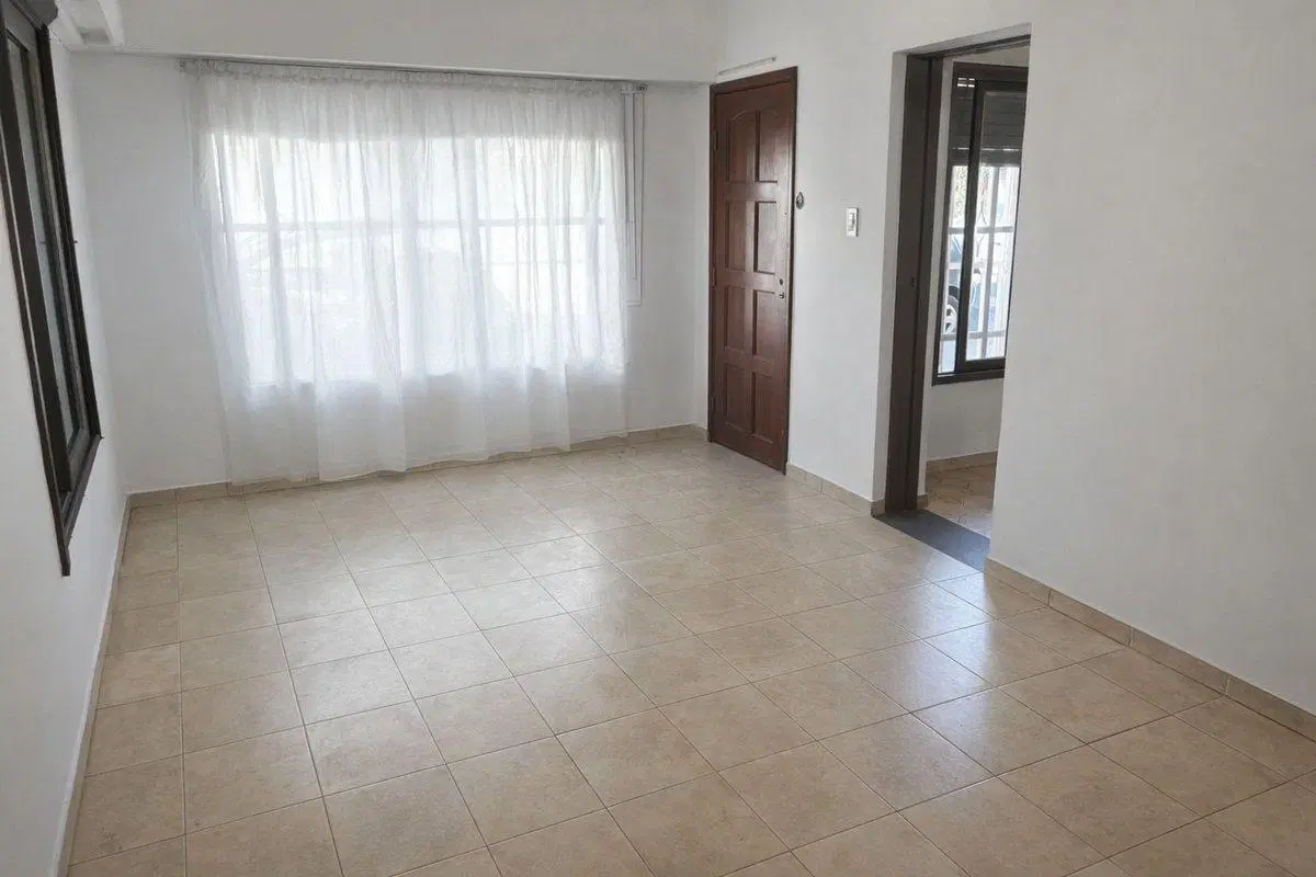 Departamento 2 ambientes con patio sin expensas 8