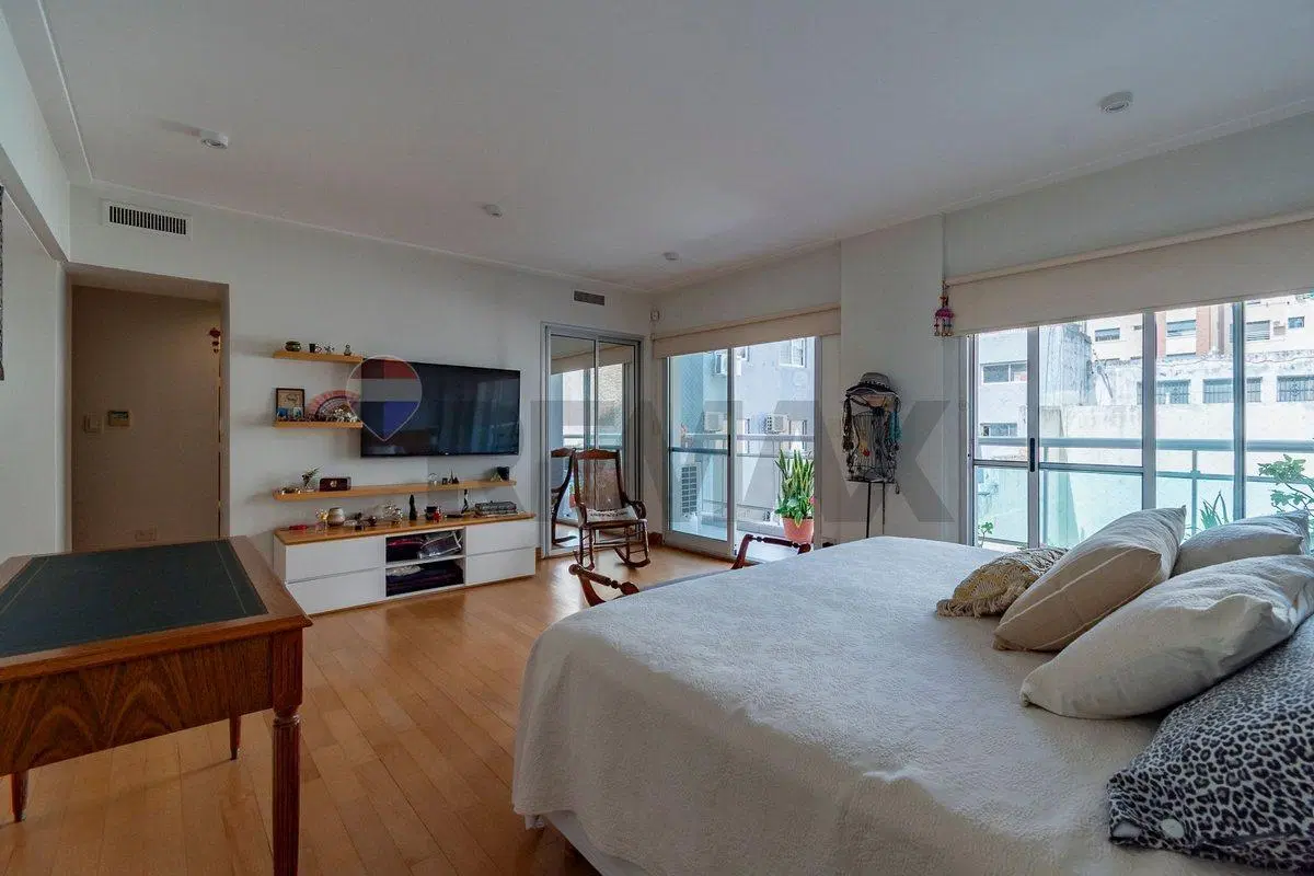VENTA DÚPLEX 5 AMB C/COCHERA CABALLITO 2
