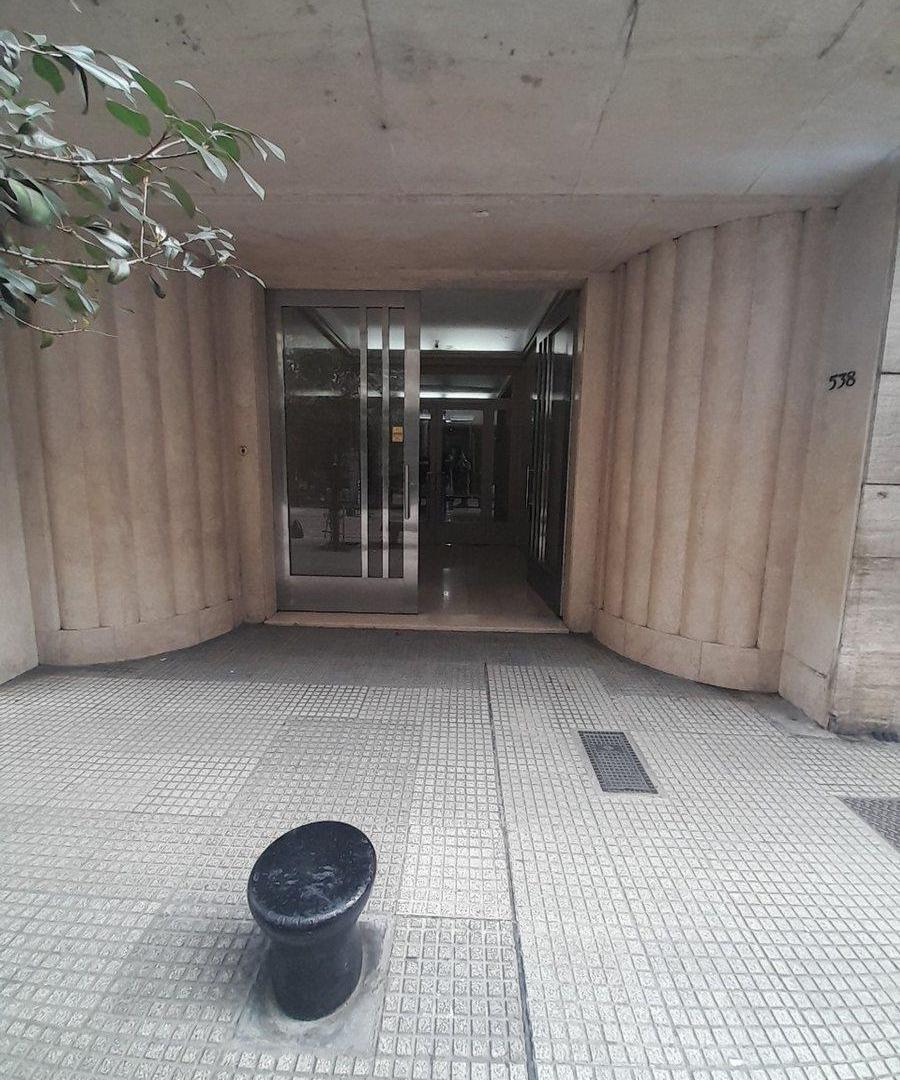 Foto de Venta Dept 4 amb -Centro - con Renta hasta Octubre, imagen 5