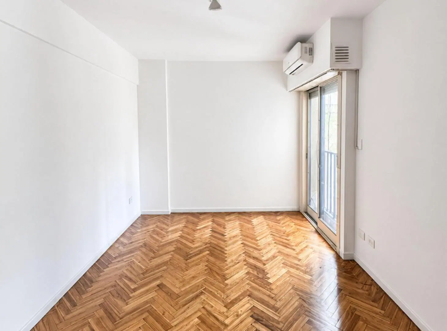 VENTA COMODO DPTO 3 AMB EN CABALLITO 3