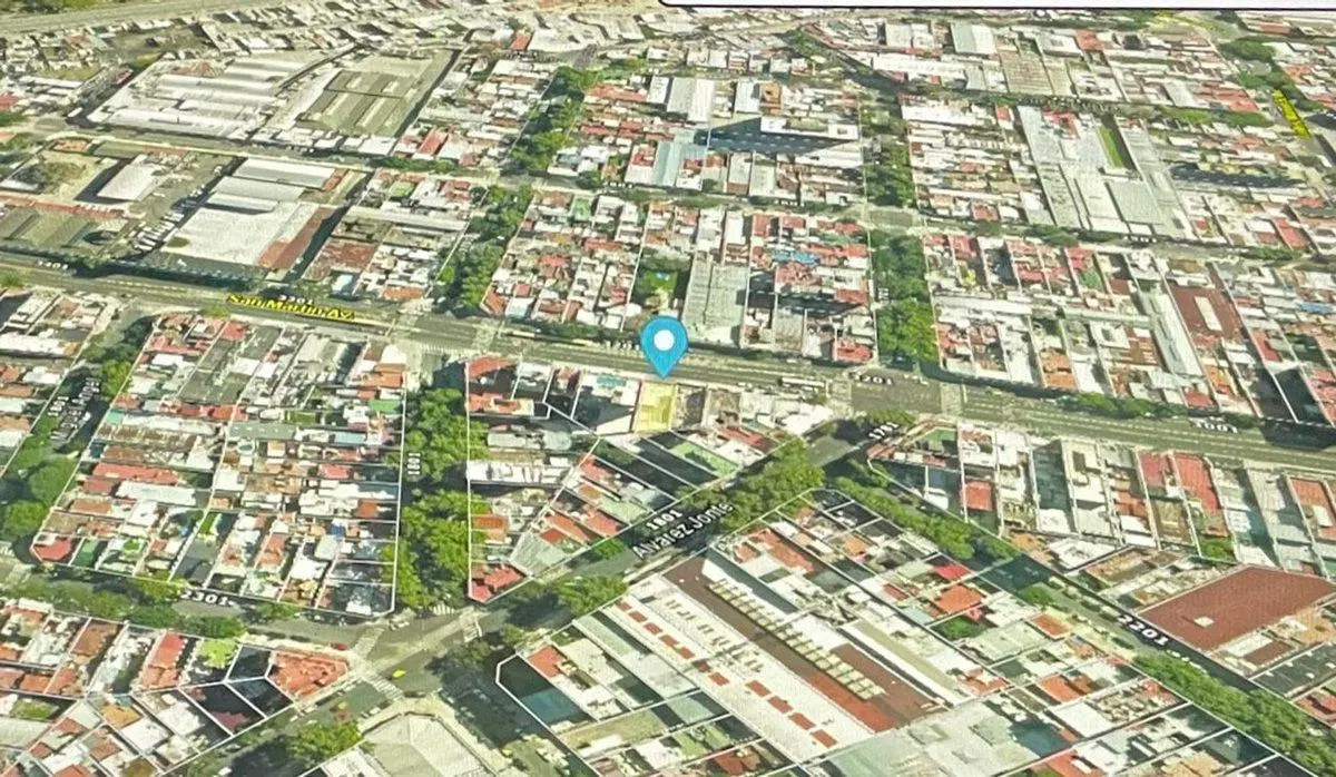 OPORTUNIDAD VENTA LOTE PATERNAL-1570 m2 Vendibles 4