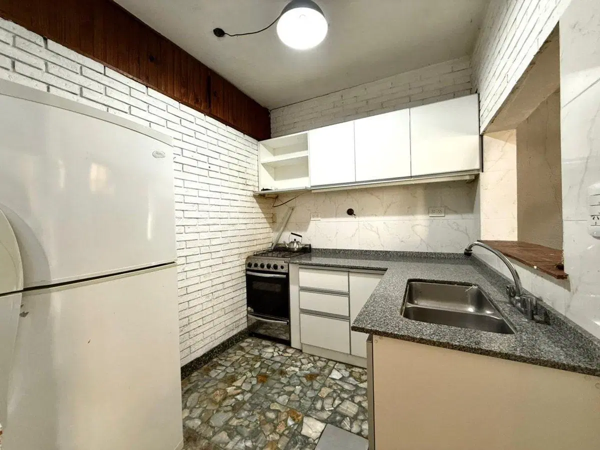 VENTA PH 3/4 AMBIENTES TERRAZA PATIO LANUS 4