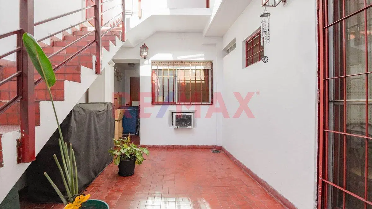 Casa 4 amb con patio terraza cochera P.avellaneda 2