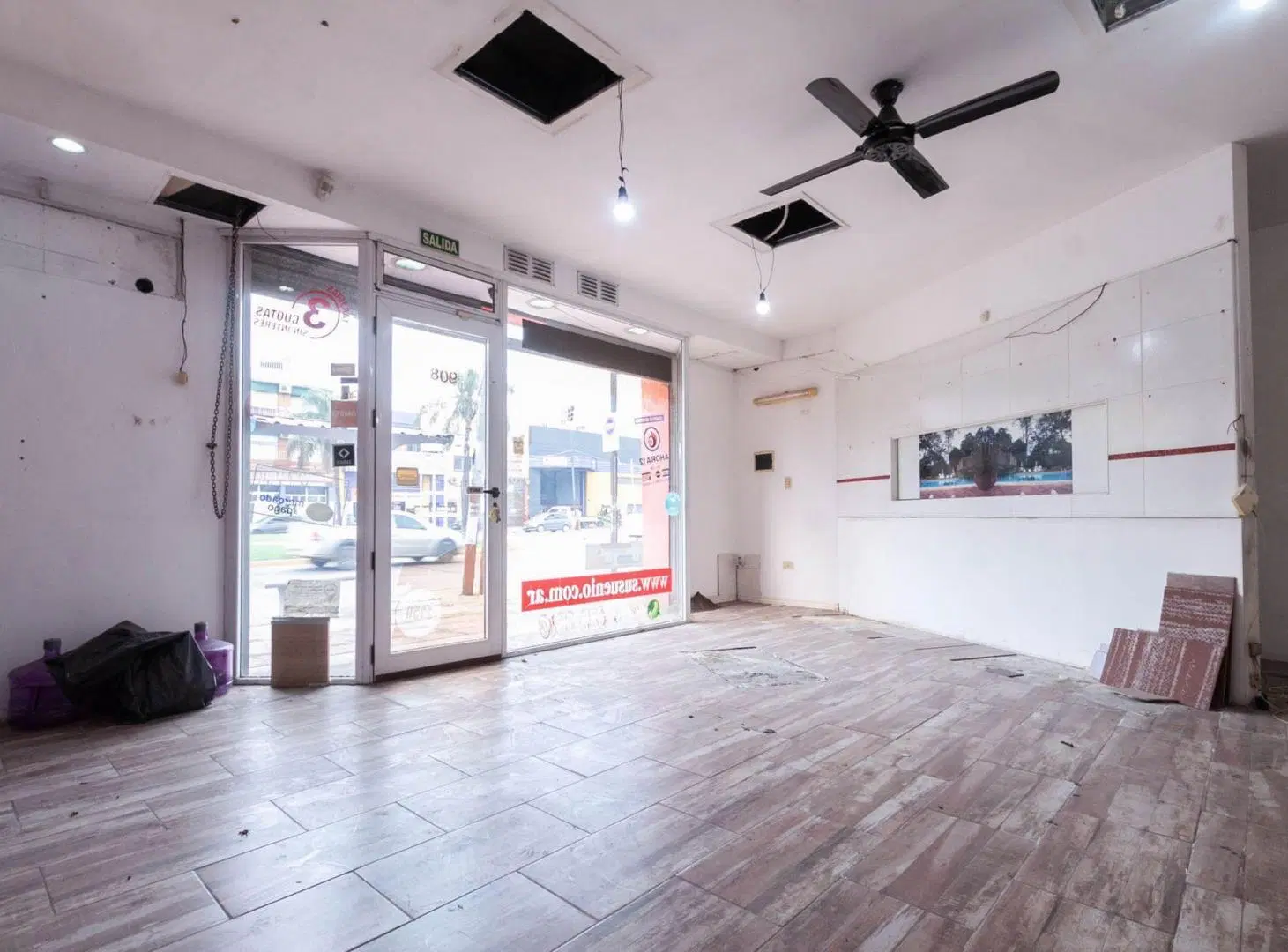 ALQUILER LOCAL COMERCIAL 70M2 SOBRE AVENIDA  LANUS 4