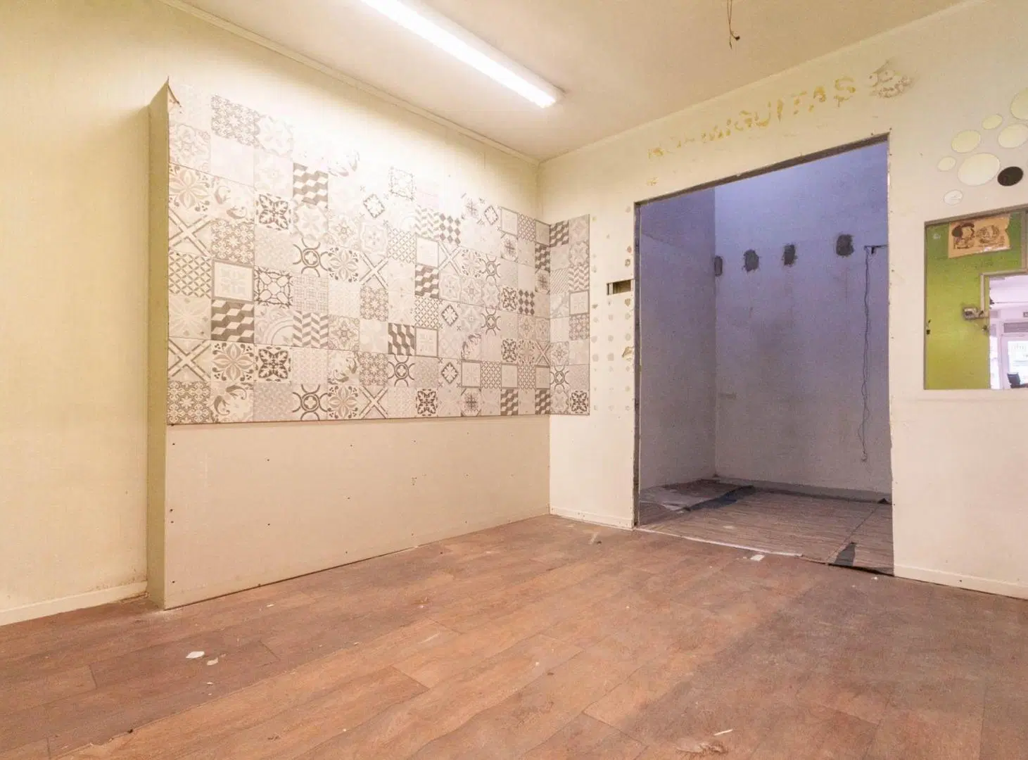 ALQUILER LOCAL COMERCIAL 70M2 SOBRE AVENIDA  LANUS 5