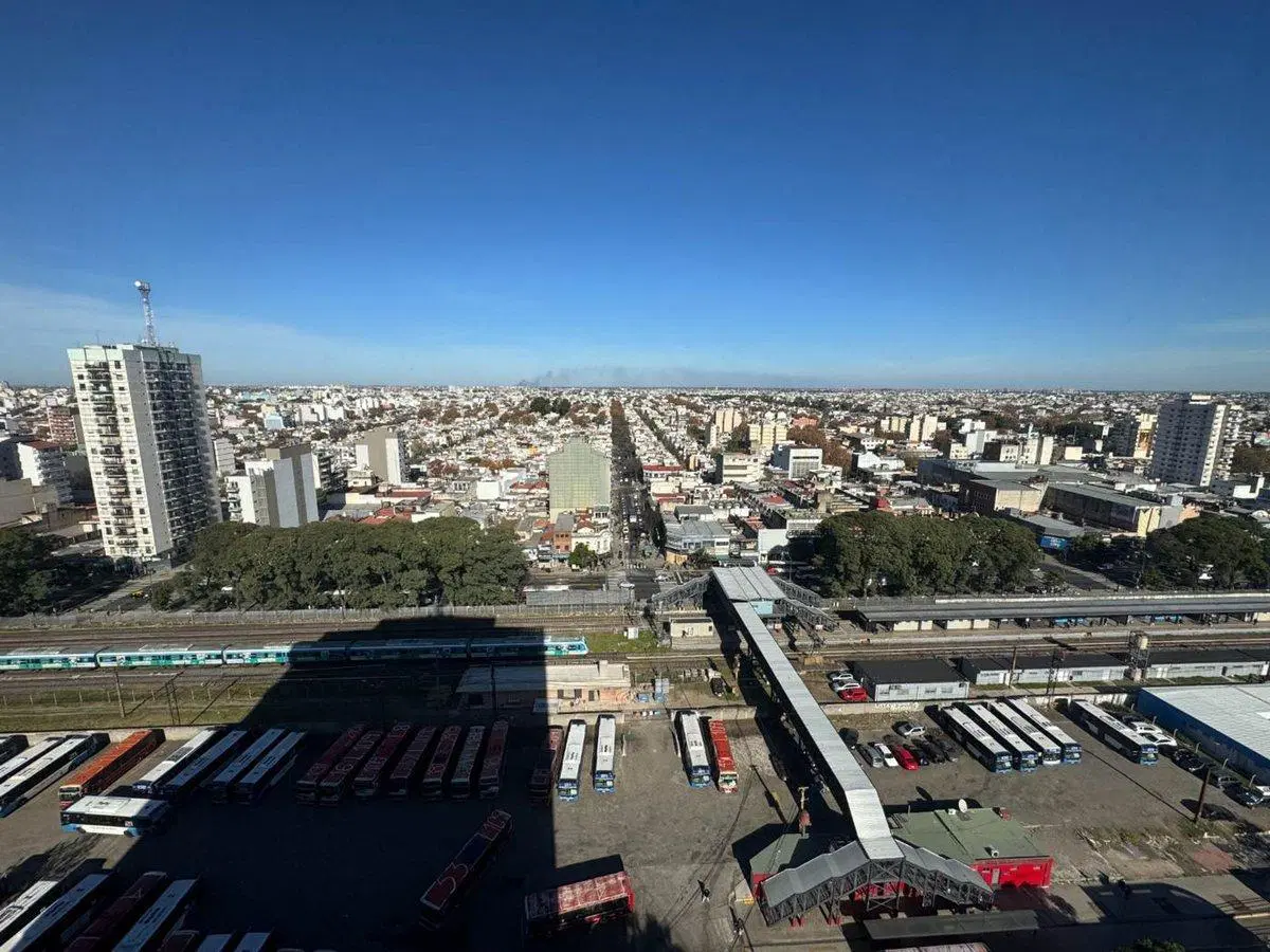 VENTA DEPTO 3 AMB EN LINIERS 5