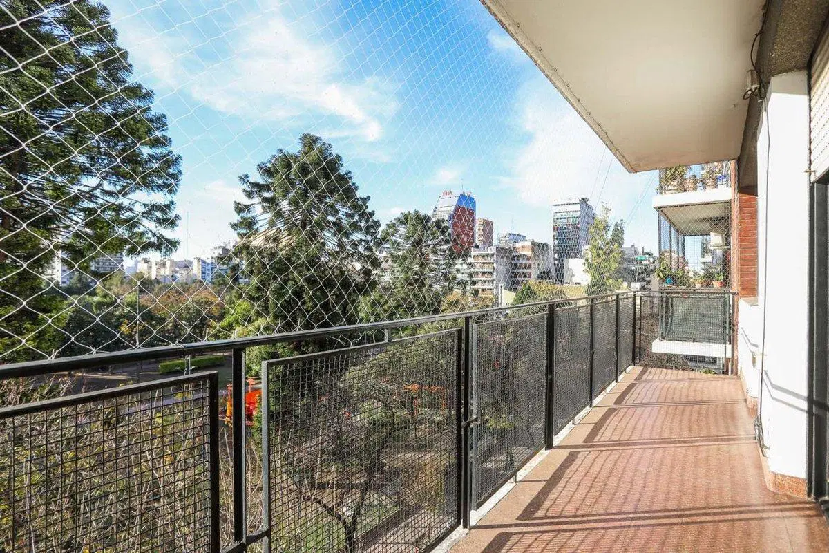 SEMIPISO APTO CREDITO 117 M2 FRENTE PQUE RIVADAVIA 4
