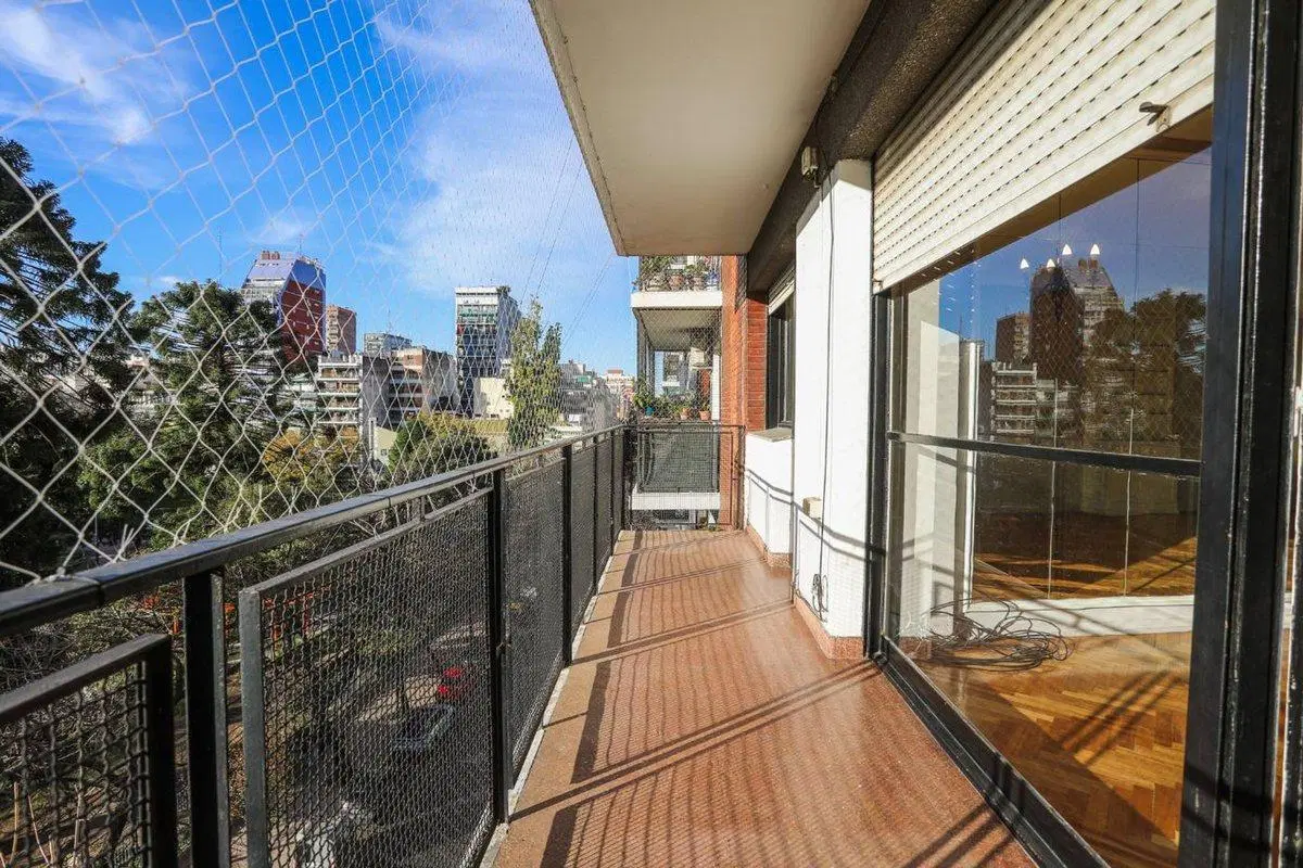 SEMIPISO APTO CREDITO 117 M2 FRENTE PQUE RIVADAVIA 3