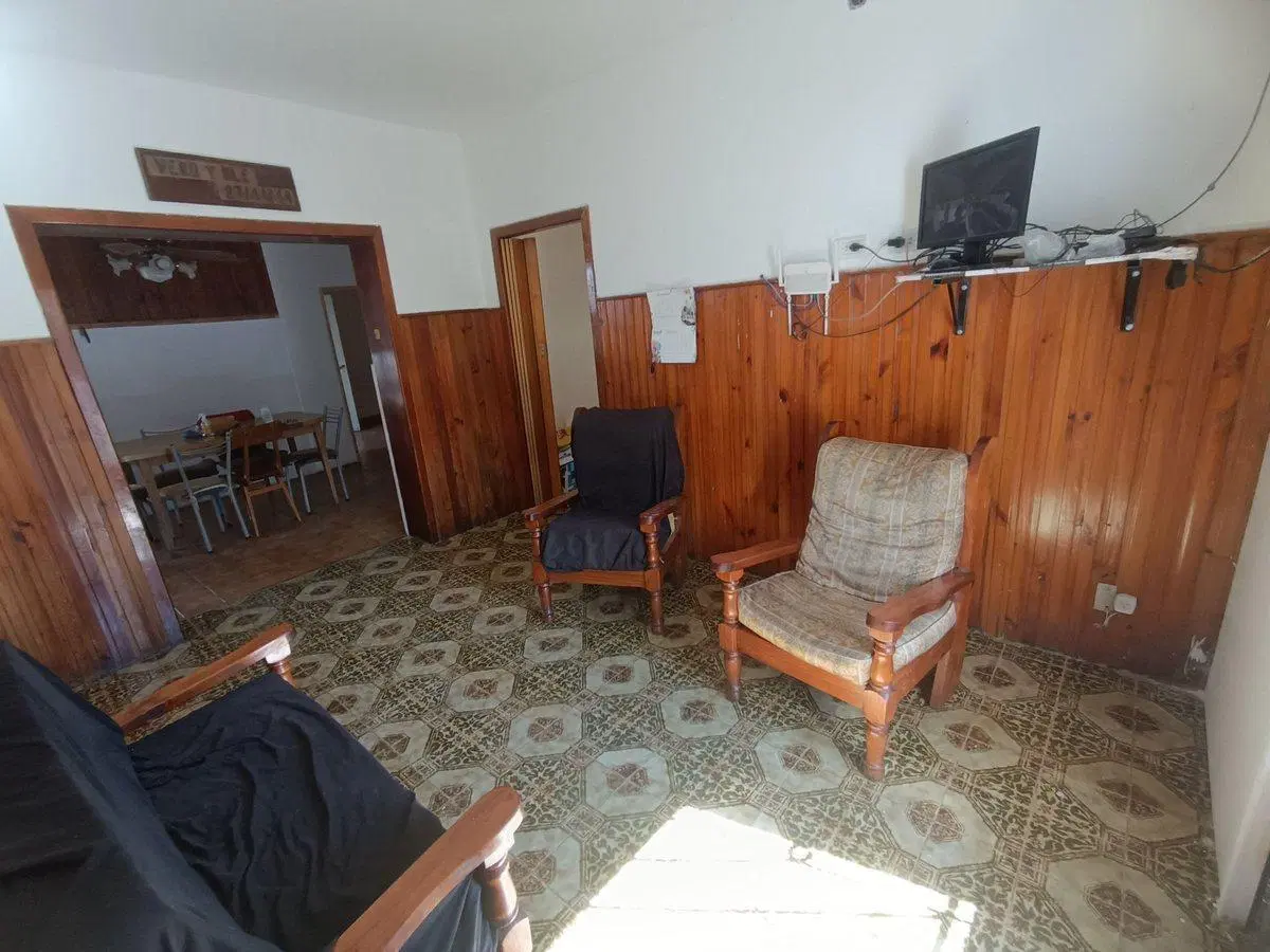 Venta Casa 3 ambientes con cochera en Gerli 4