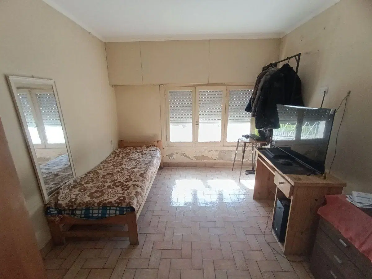 Venta Casa 3 ambientes con cochera en Gerli 5