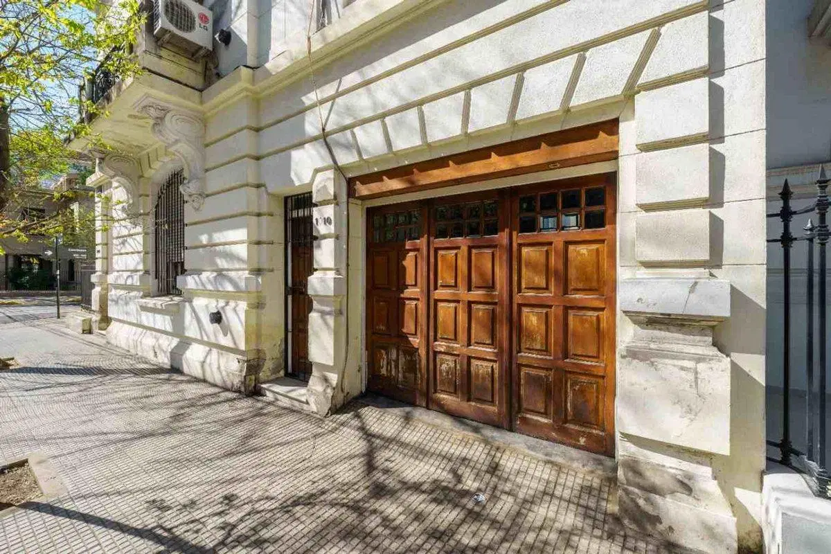 Casa 9 ambientes con Cochera 5