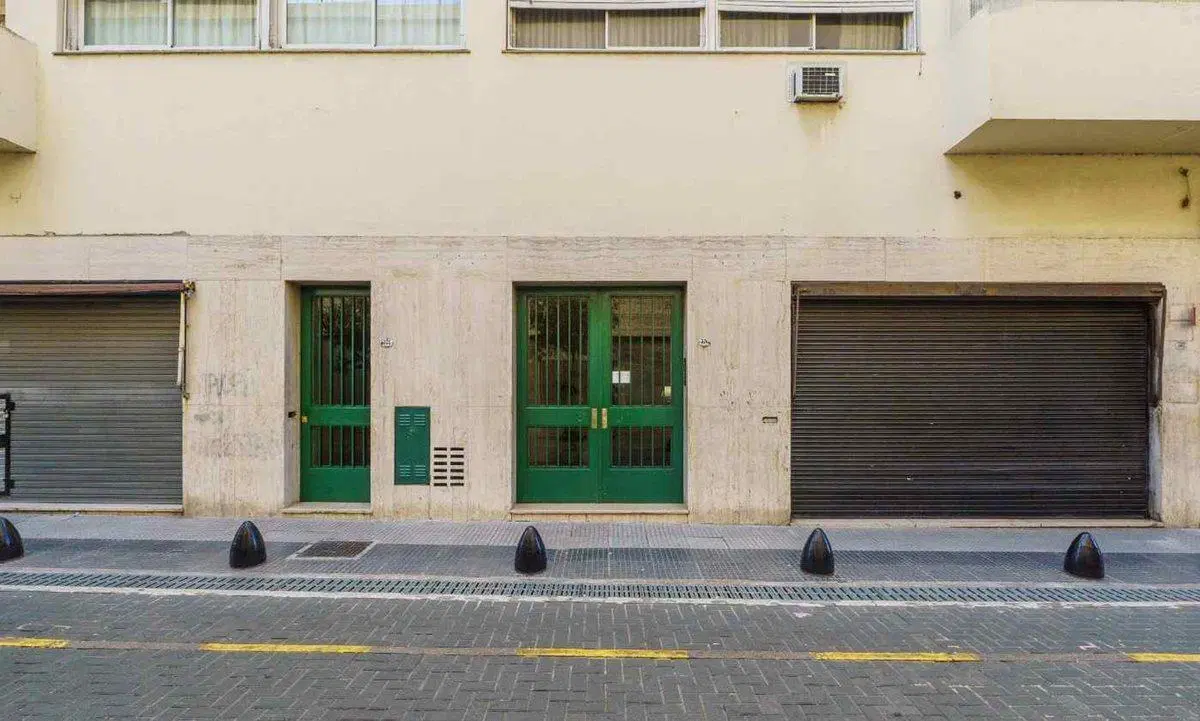 Venta Dpto SemiPiso 4Amb dos balcones. Apto prof. 2