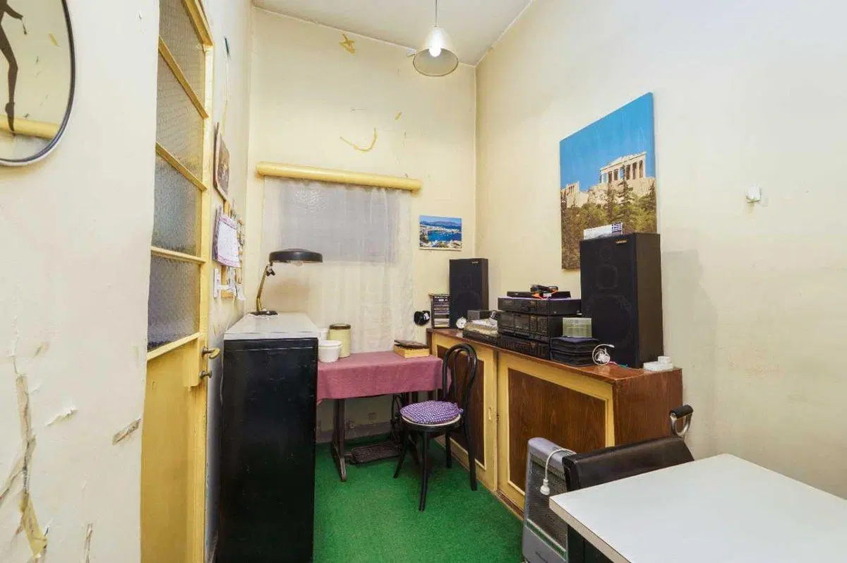 Venta Dpto SemiPiso 4Amb dos balcones. Apto prof. 5