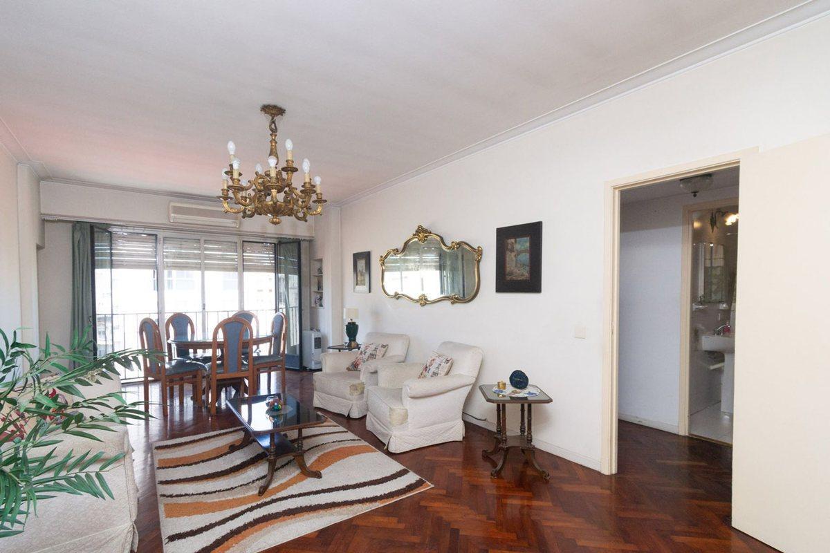 3 ambientes con dependencia en barrio Montserrat