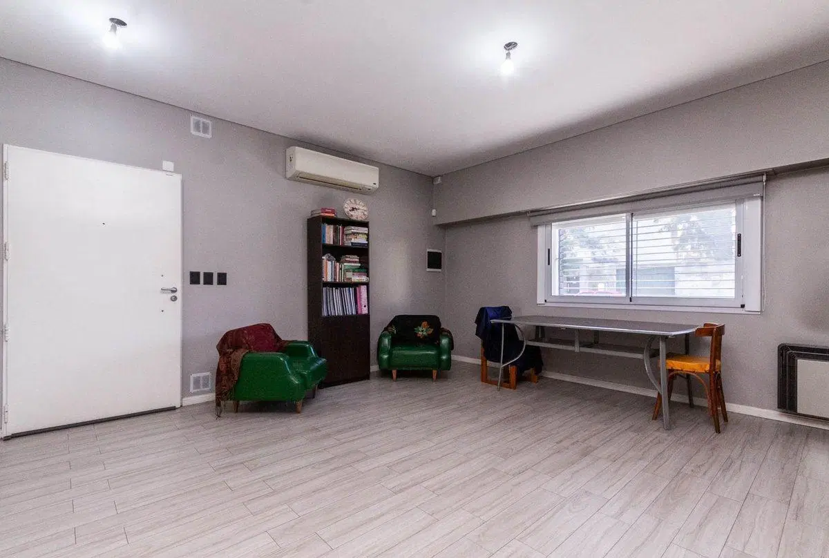 VENTA CASA 3 AMB REMODELADA A.CREDITO EN TEMPERLEY 5