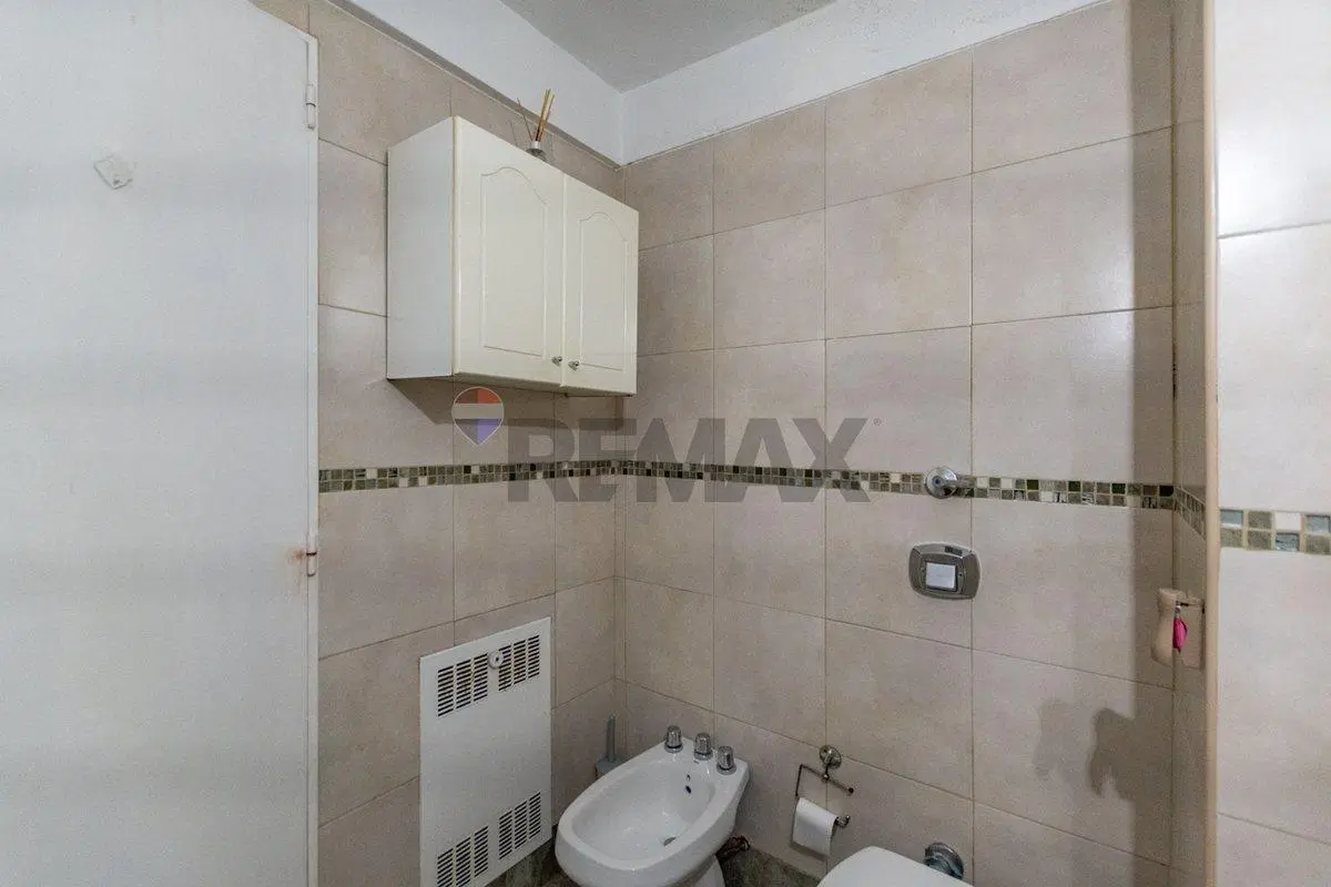 VENTA DPTO 3 AMB Y DEPENDENCIA PARQUE CHACABUCO 8