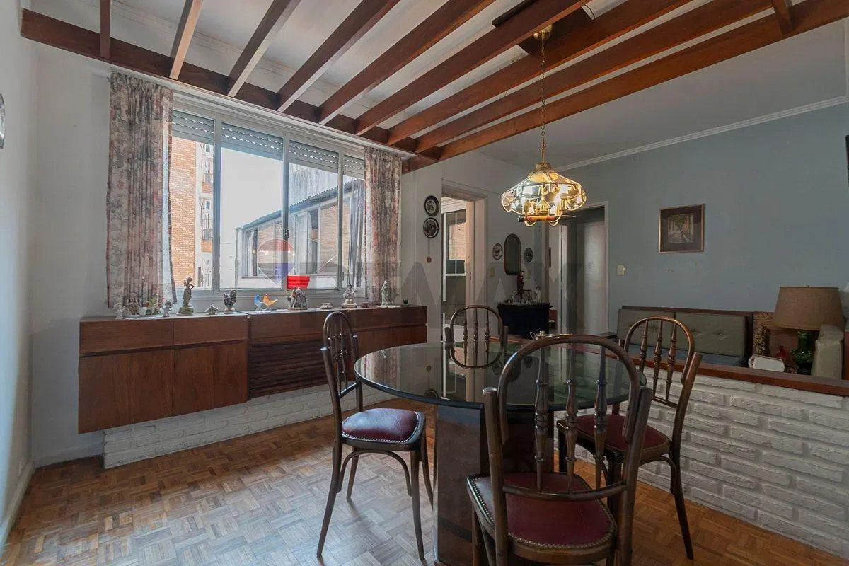 EXCELENTE DEPARTAMENTO 3 AMB EN RECOLETA 5