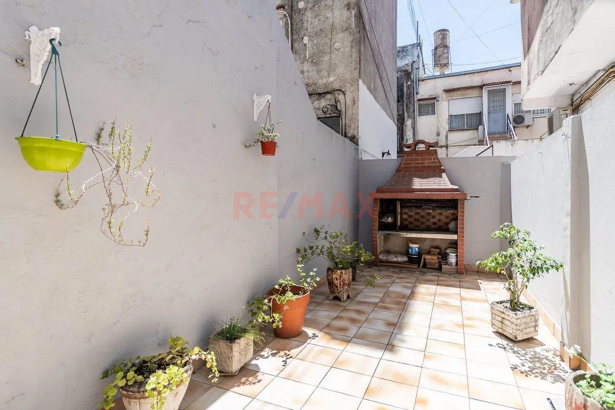 PH EN VENTA 3 AMB PATIO PARRILLA SIN EXPENSAS 3