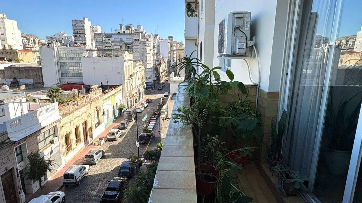 DEPTO VENTA 3 AMB SAN TELMO COCHERA 2