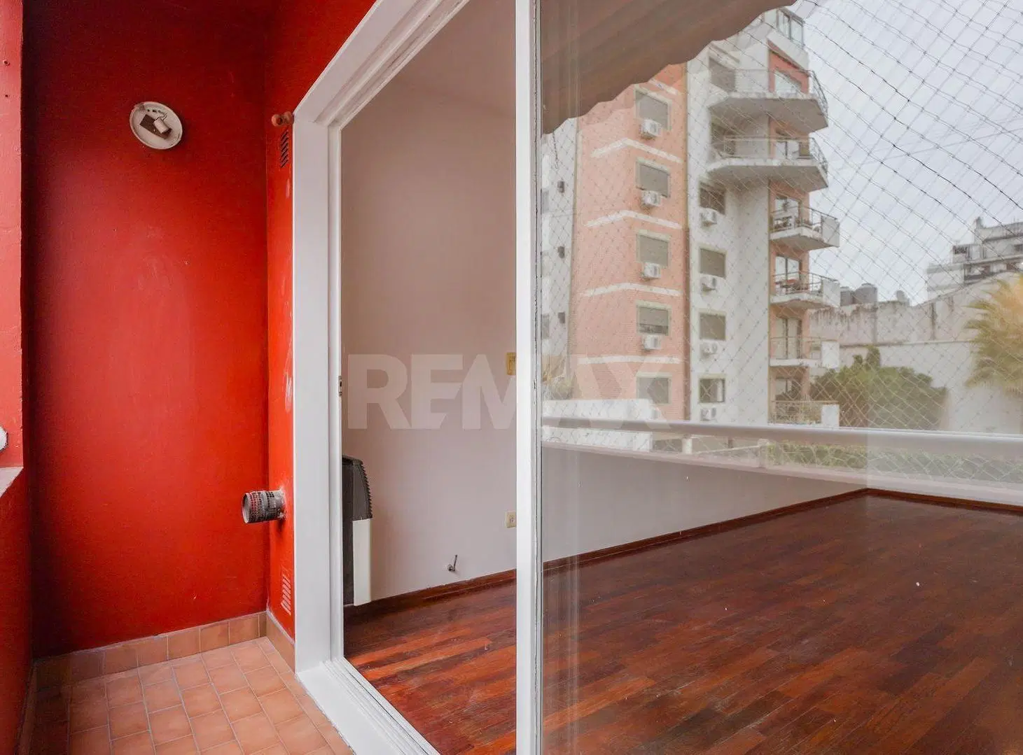 VENTA 3 AMB CON BALCON + COCHERA EN ALMAGRO 4