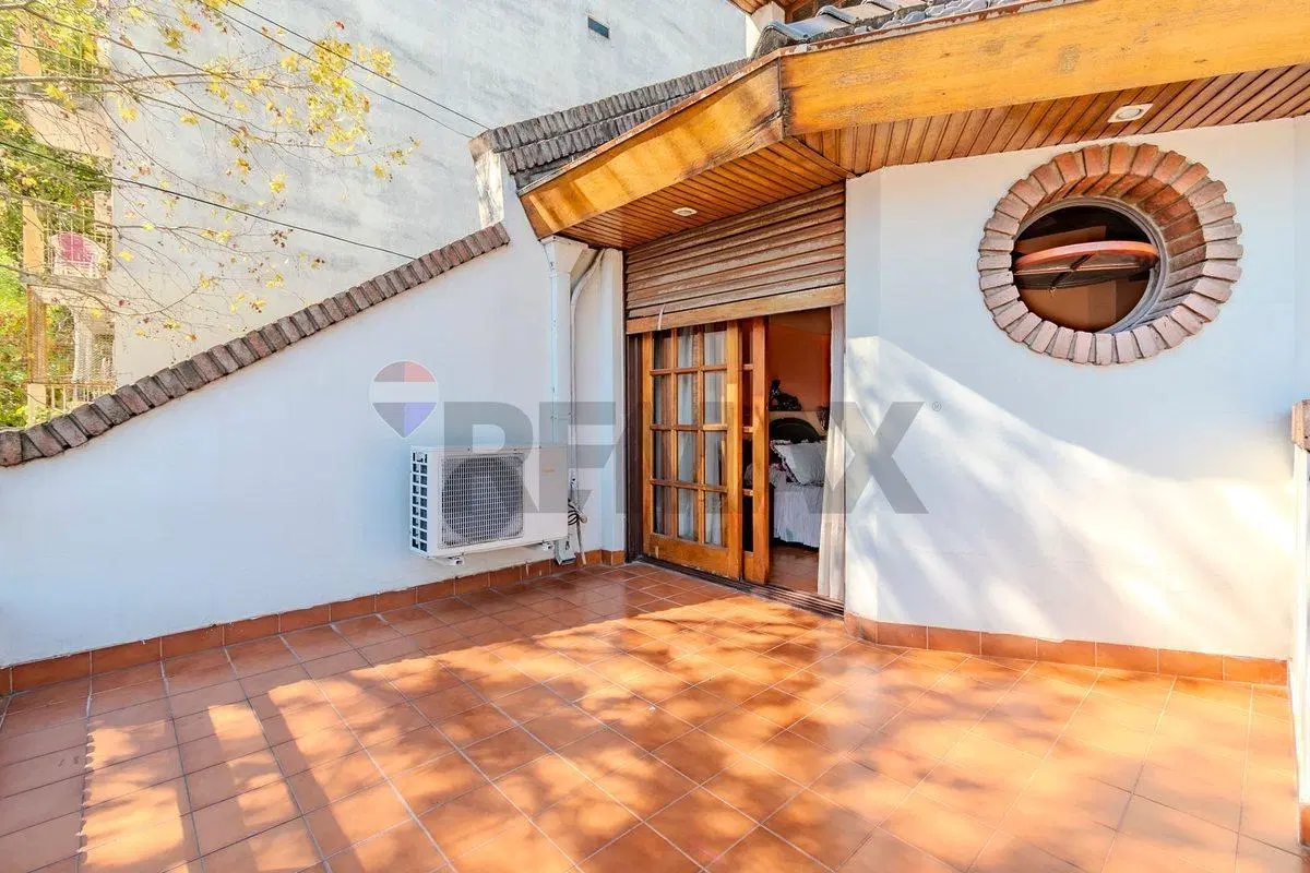 VENTA CASA 6 AMB EN VERSALLES C/ PILETA Y GARAGE 4