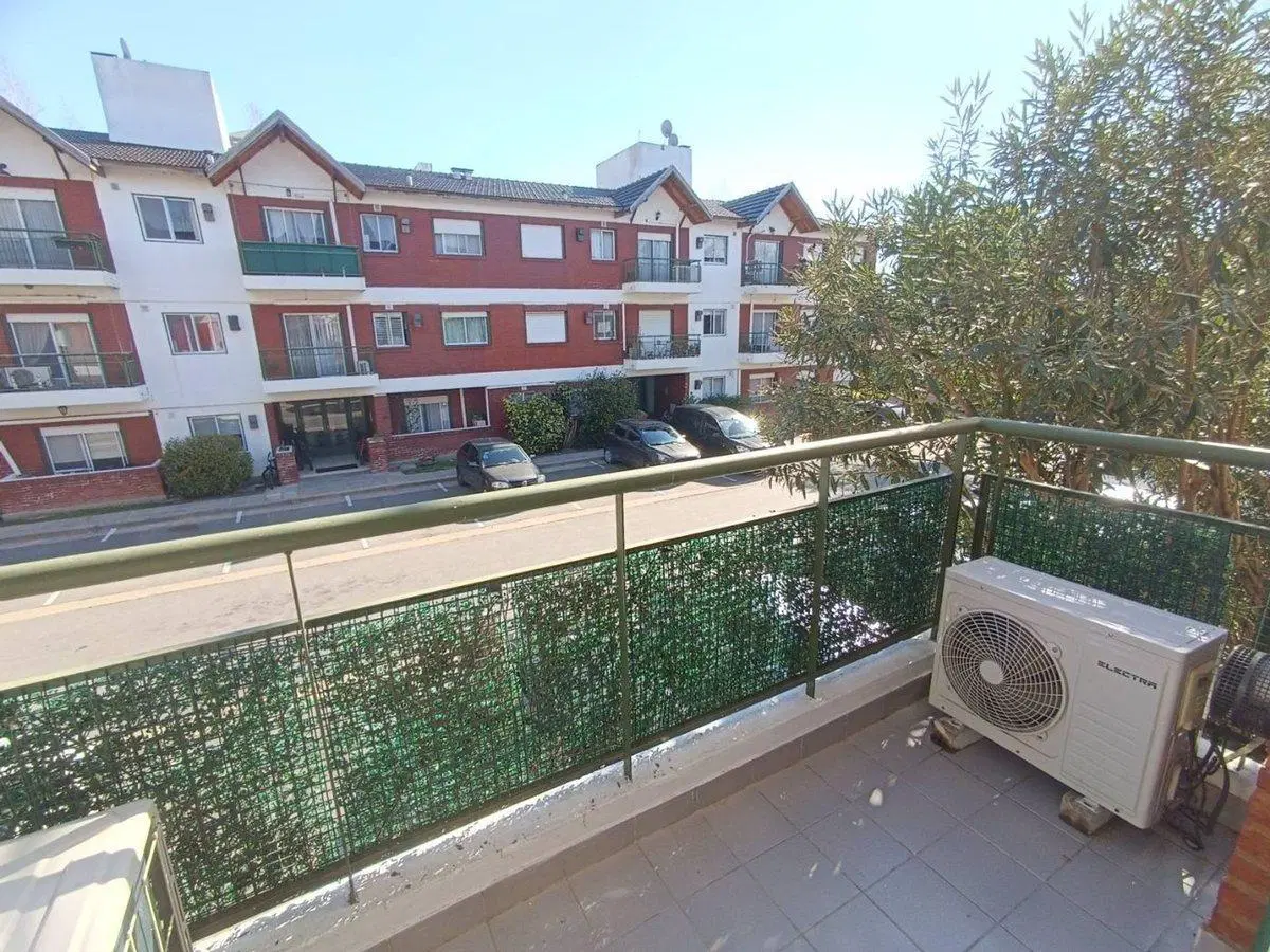 Venta Departamento PH 2 amb cochera Apto Credito 3