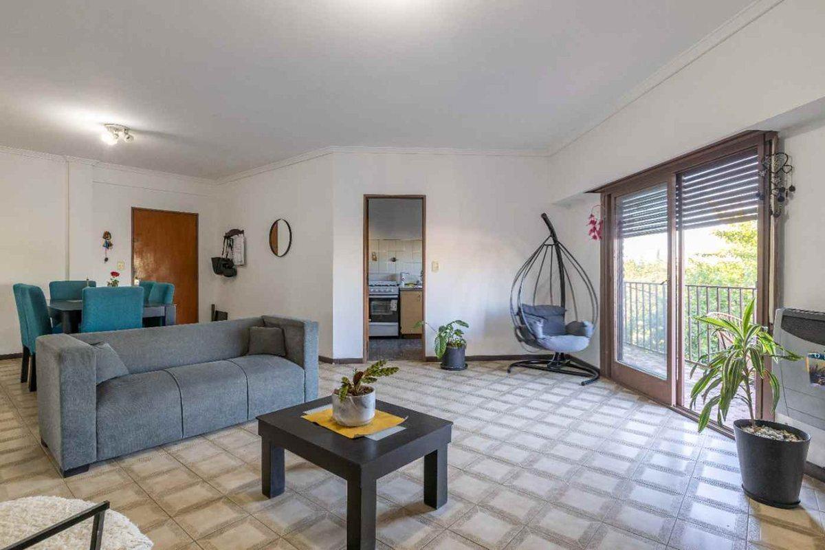 VENTA PH 3 amb luminosos c/balcon Haedo 120m2