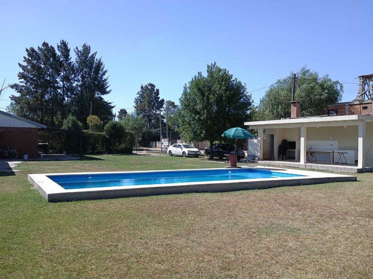 VENTA CASA QUINTA PILETA TERRENO VIRREY DEL PINO