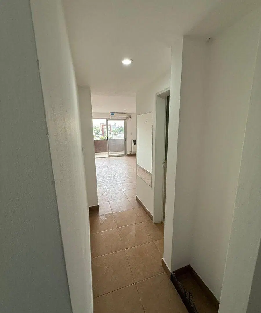 VENTA OFICINA 30 M. C/ BALC.  MORENO CENTRO A/CRED 3
