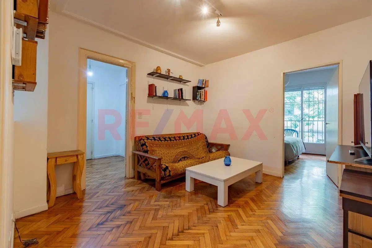 VENTA DEPTO. 4 AMBIENTES EN PALERMO, APTO CREDITO. 2