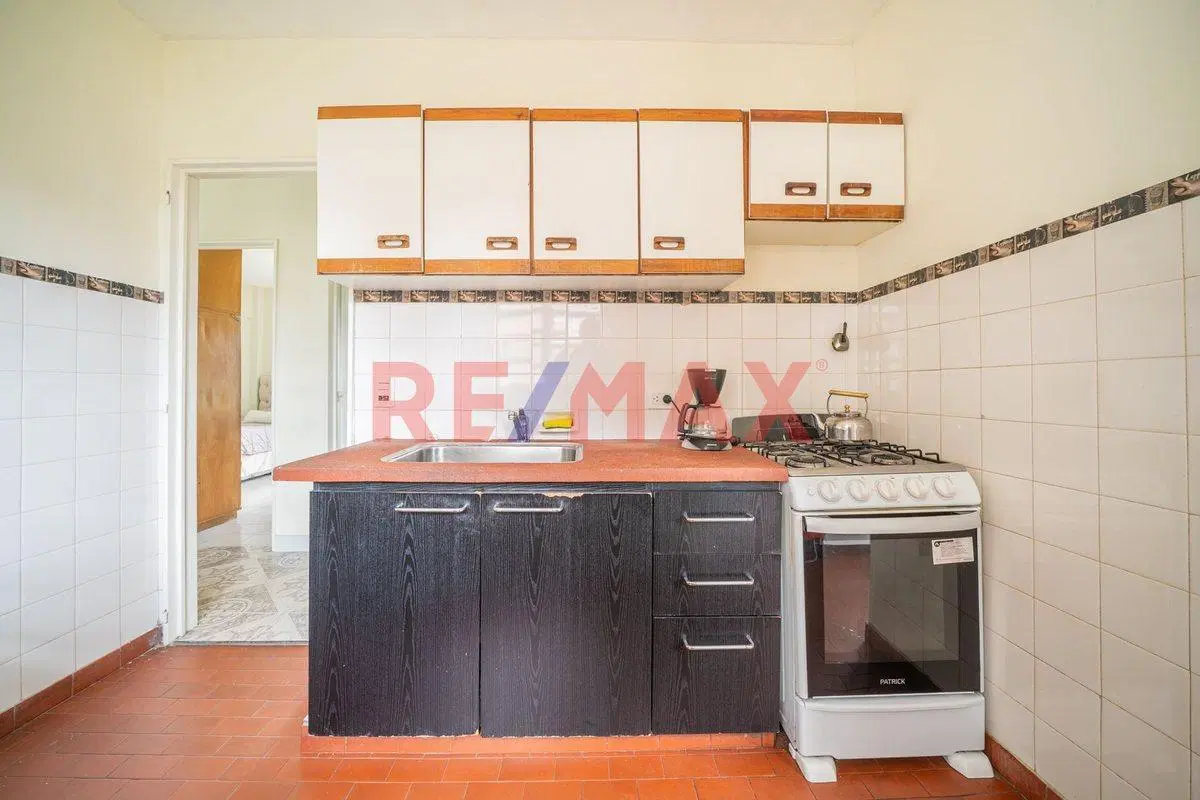 VENTA EXCELENTE Dpto. 4 AMB. EN BARRIO SAMORÉ 4