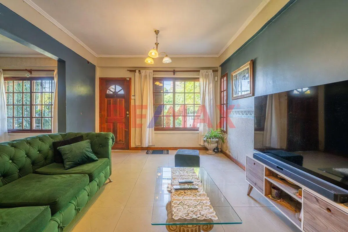 VENTA CASA 6 AMB PILAR CON JARD QUINCHO Y PILETA 2