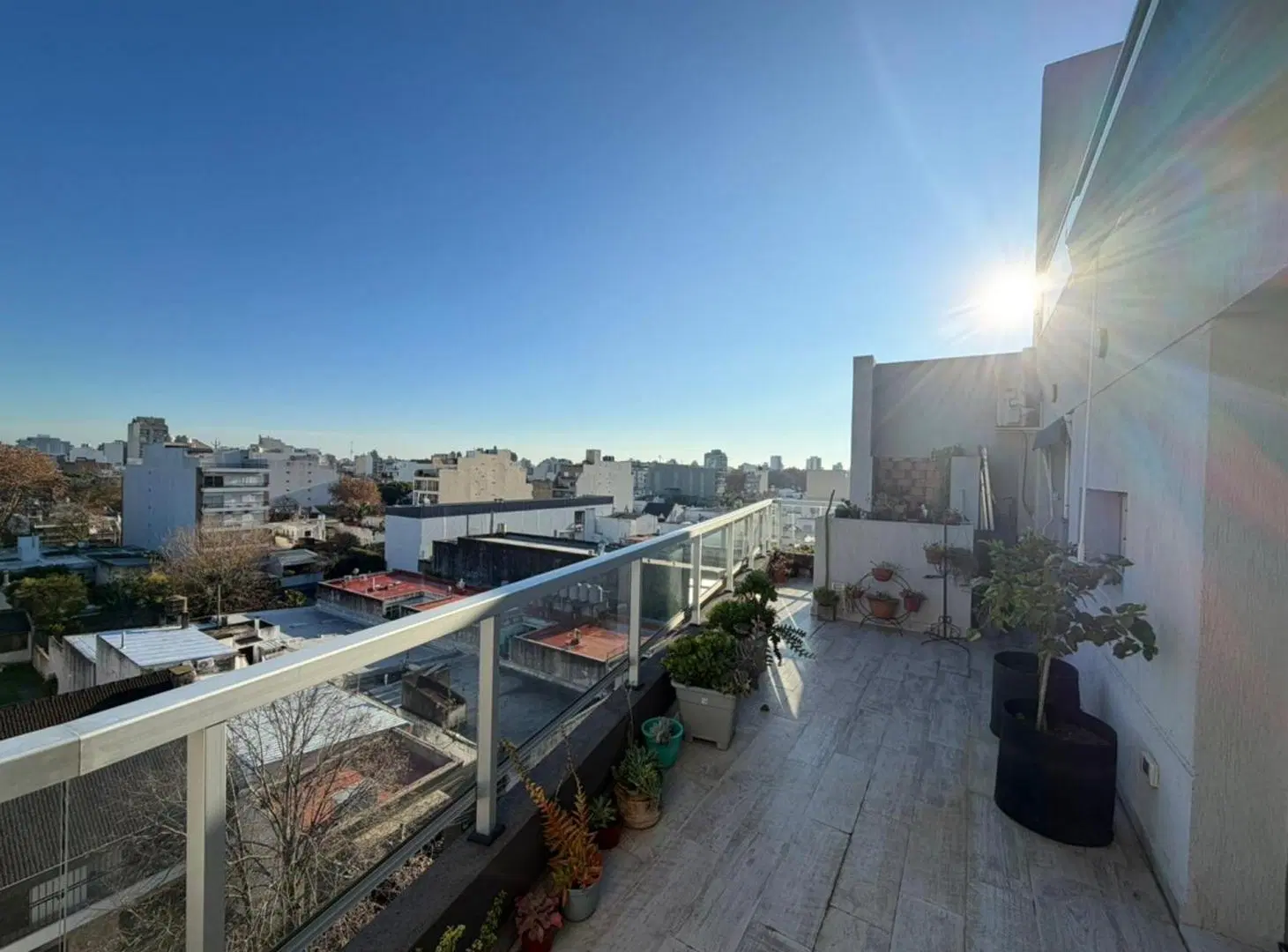 Depto 2 amb con balcon aterrazado y amenities 3