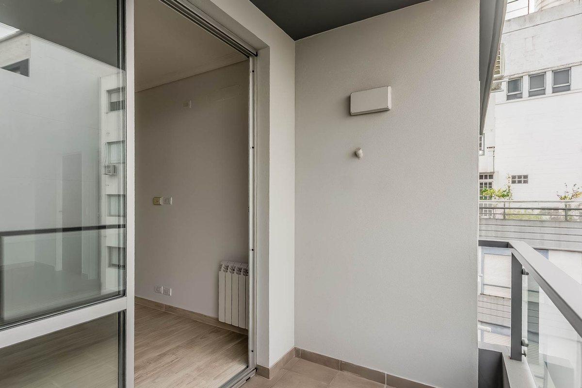 Foto de VENTA 3 AMB. ESTRENAR LUM LAV PATIO - CABALLITO, imagen 1