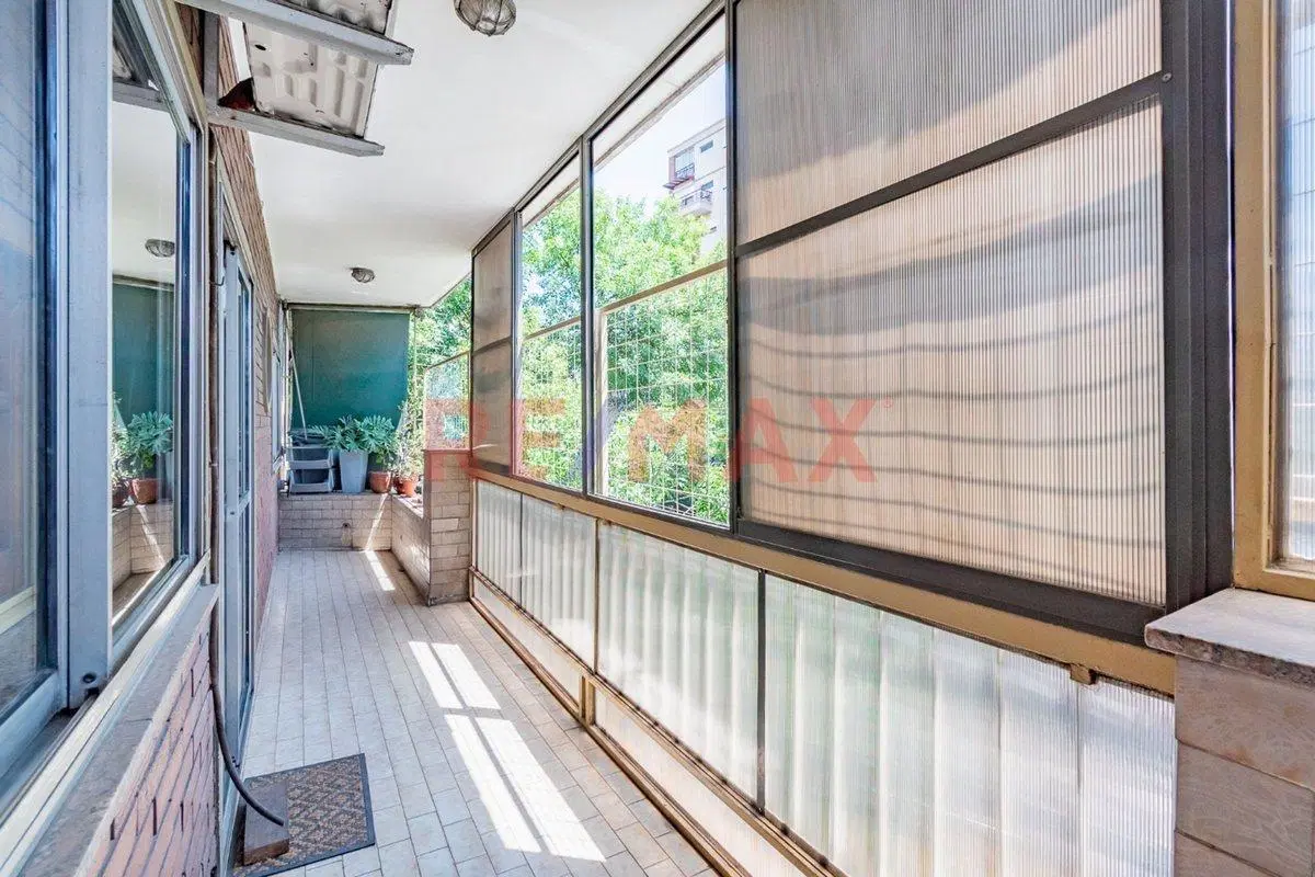 EXCELENTE PISO CON PATIO Y BALCON EN SAN CRISTOBAL 5