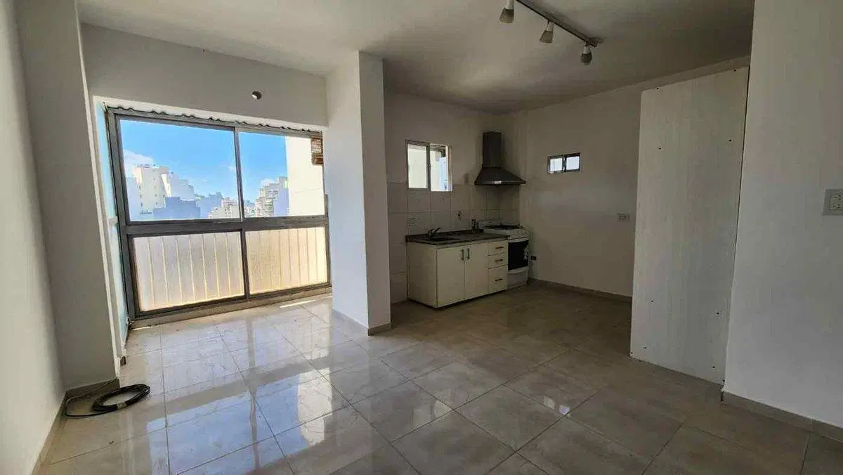 ALQUILER MONOAMBIENTE SIN EXPENSAS LUMINOSO 4