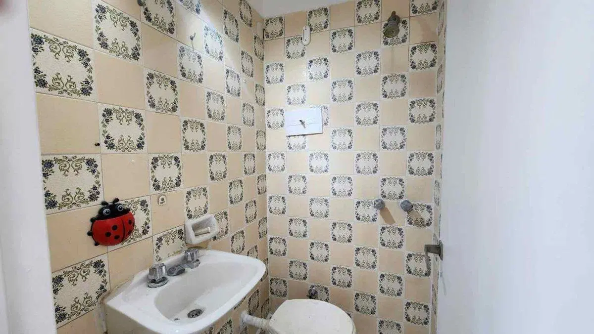 ALQUILER MONOAMBIENTE SIN EXPENSAS LUMINOSO 3