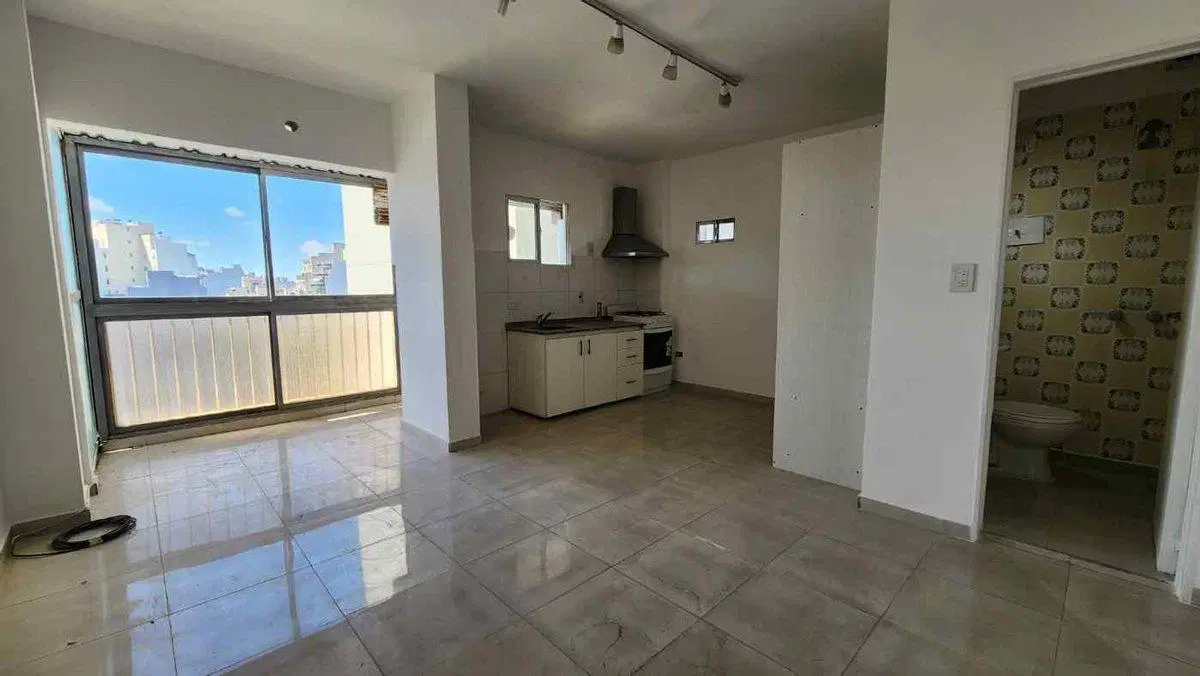 ALQUILER MONOAMBIENTE SIN EXPENSAS LUMINOSO 5